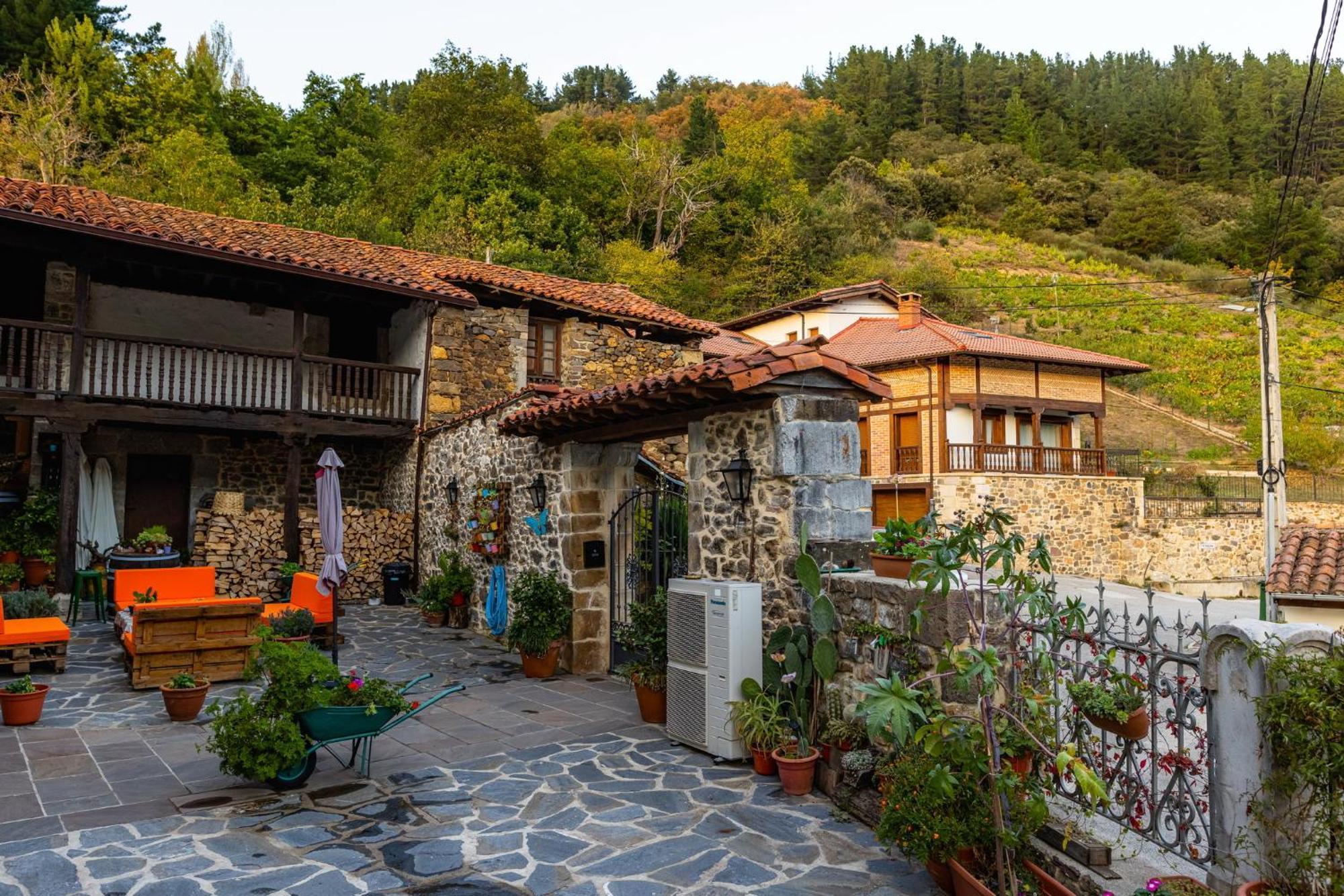 Posada Villa Matilde Cillorigo de Liebana Exterior photo